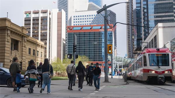 迁移趋势，加拿大境内跨省移民，阿省稳坐人口流入“第一省”！1