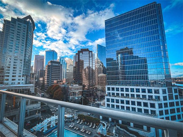 加拿大世界杯主办城市酒店需求旺盛，价格飙升1