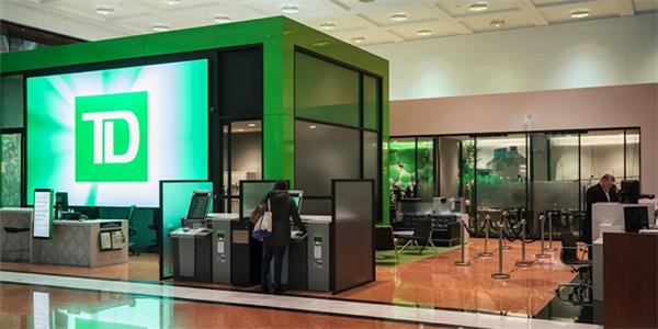 TD 道明银行 CEO Ray Chun 严打洗钱，管理层大换血2