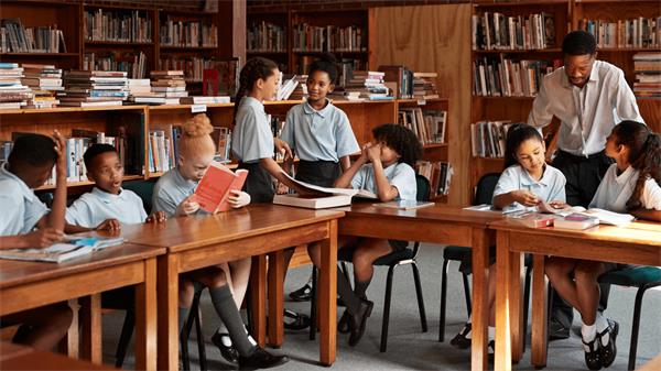 在加拿大有四种独特类型的私立学校值得考虑1