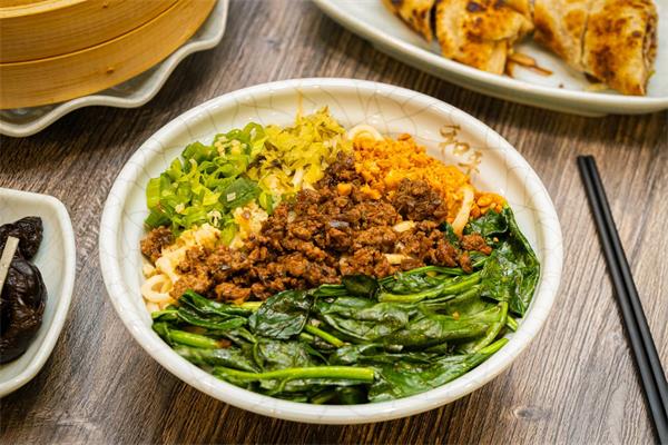 享誉温哥华的 “平安餐厅” 终于在多伦多开设了首家分店2