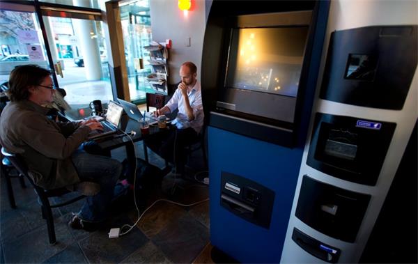 诈骗分子利用加密货币 ATM 洗钱，骗取加拿大人数百万加元2