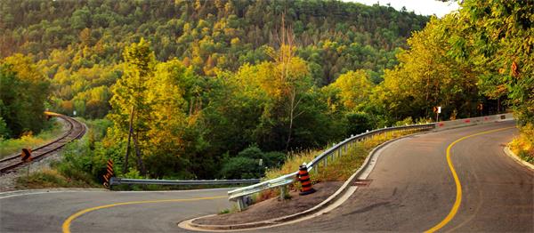 沿着 Forks of the Credit Road,看一场安省最温柔的秋天2 沿着 Forks of the Credit Road,看一场安省最温柔的秋天2
