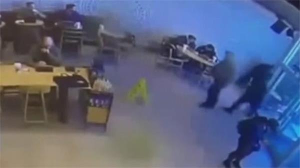 魁北克黑帮头目在星巴克被枪杀,警方揭露其涉及勒索与洗钱网络3 魁北克黑帮头目在星巴克被枪杀,警方揭露其涉及勒索与洗钱网络3
