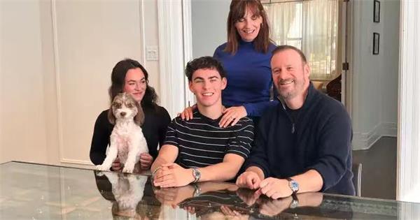 入室抢劫，19岁大学生的 “英雄之夜”  与入侵者的正面对决2