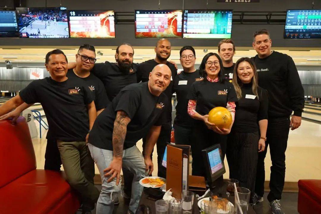 首届慈善保龄球赛成功举办 | 瑞达按揭投资信托基金3