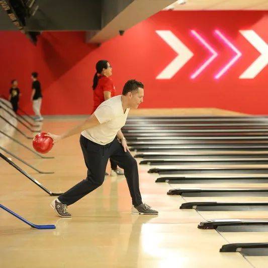 首届慈善保龄球赛成功举办 | 瑞达按揭投资信托基金25