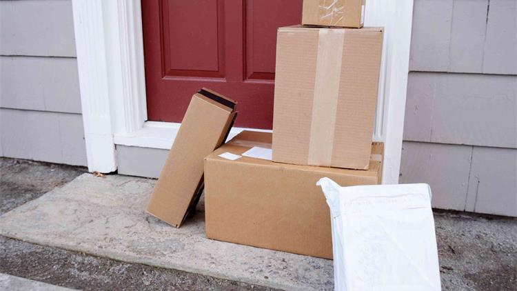 租房后才发现：收快递这件小事，很多人都低估了