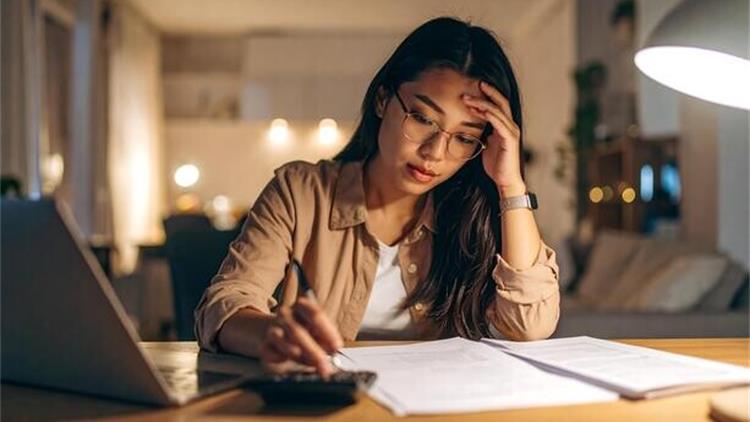 为什么有些人年年都有退税，而你却总要补税？