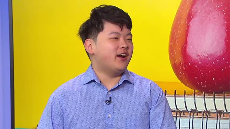 一名学生四年几乎没进过教室！多伦多3名高中生以100%平均分毕业，网课真的影响学习吗？