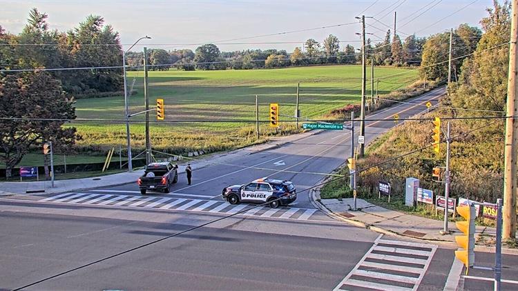 列治文山60岁住家保姆上班途中遭撞身亡，约克警方敦促司机自首
